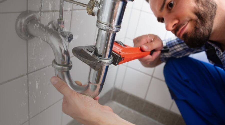 Professional same day plumber services in Eloy, AZ